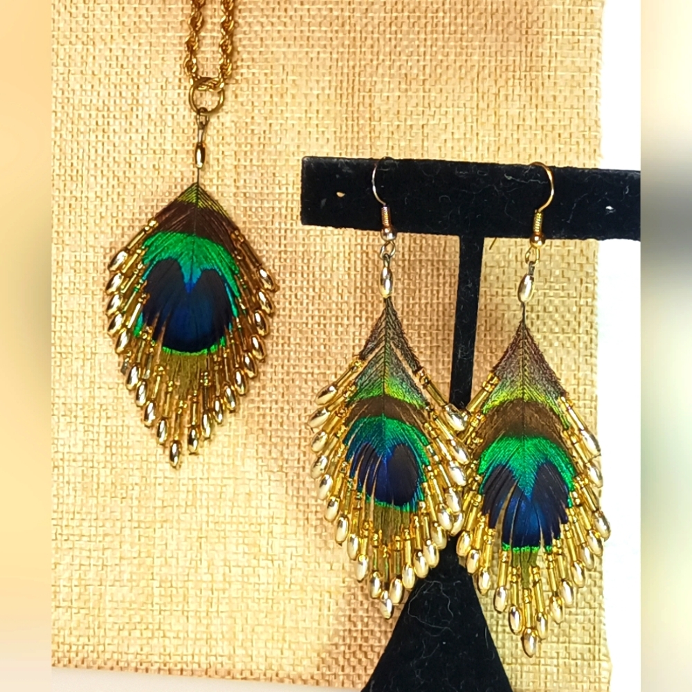 Necklace and earrings set, feather earrings and necklace, gold necklace